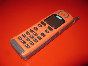 تاریخچه موبایل؛ تلفن همراه چطور زندگی ما را تغییر داد؟